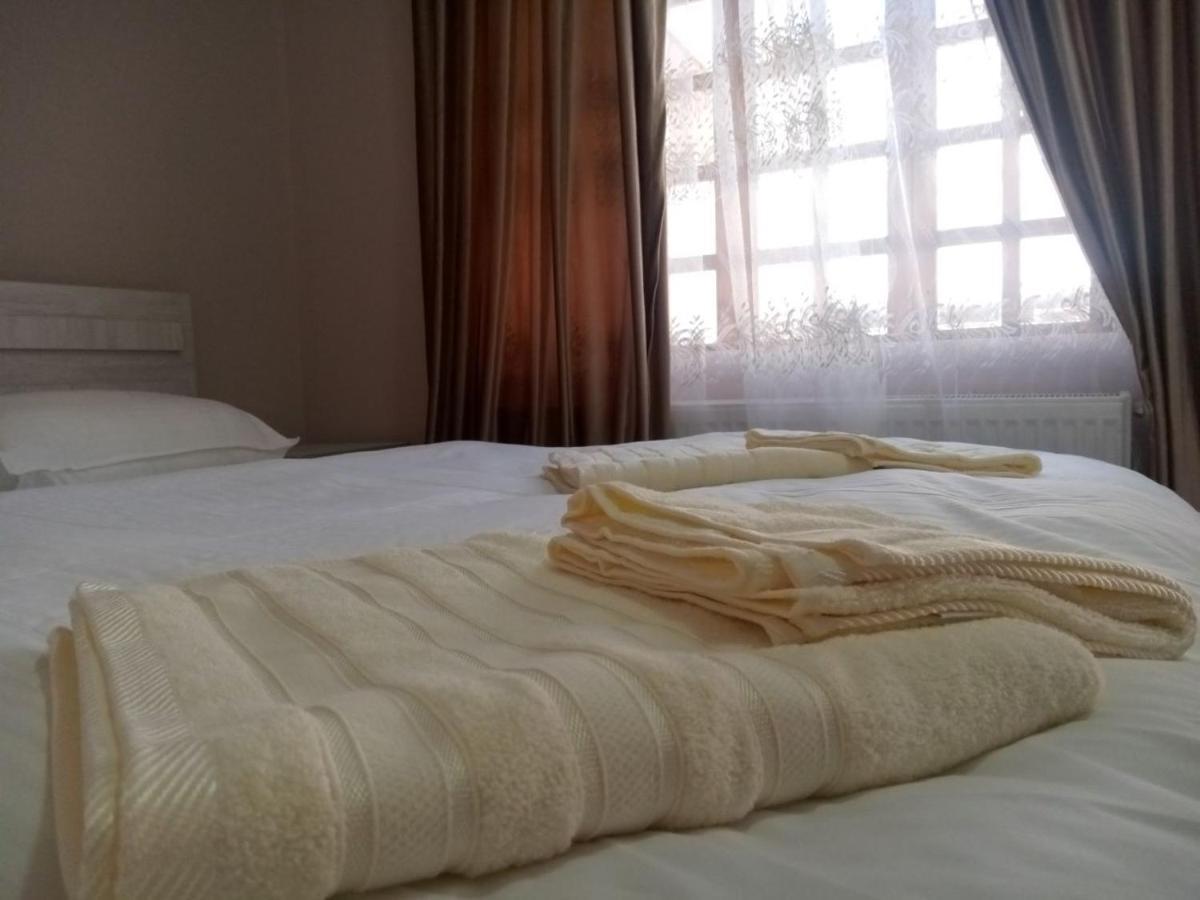 Istirohat Guest House Самарканд Экстерьер фото